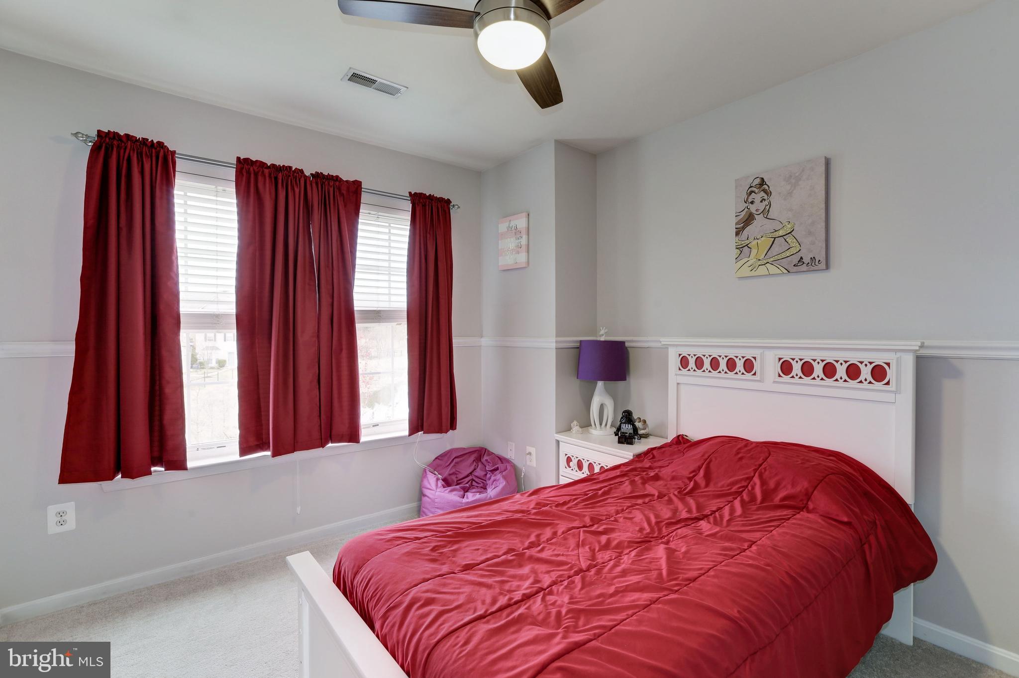 2527 Briar Ridge Lane Odenton, MD 21113 - Photo 29 of 34 Third Bedroom