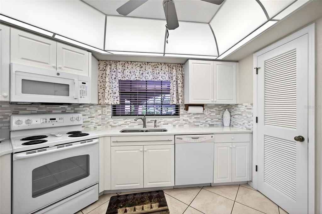23465 Harbor View Road, Unit 214 Punta Gorda, FL 33980 - Photo 12 of 54