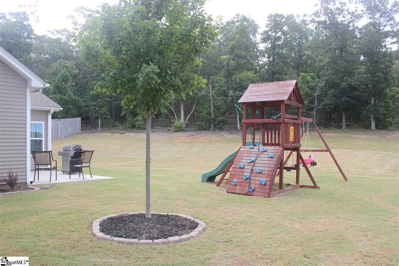 110 Remus Way Simpsonville, SC 29681 - Photo 16 of 36 Gallery Image 16