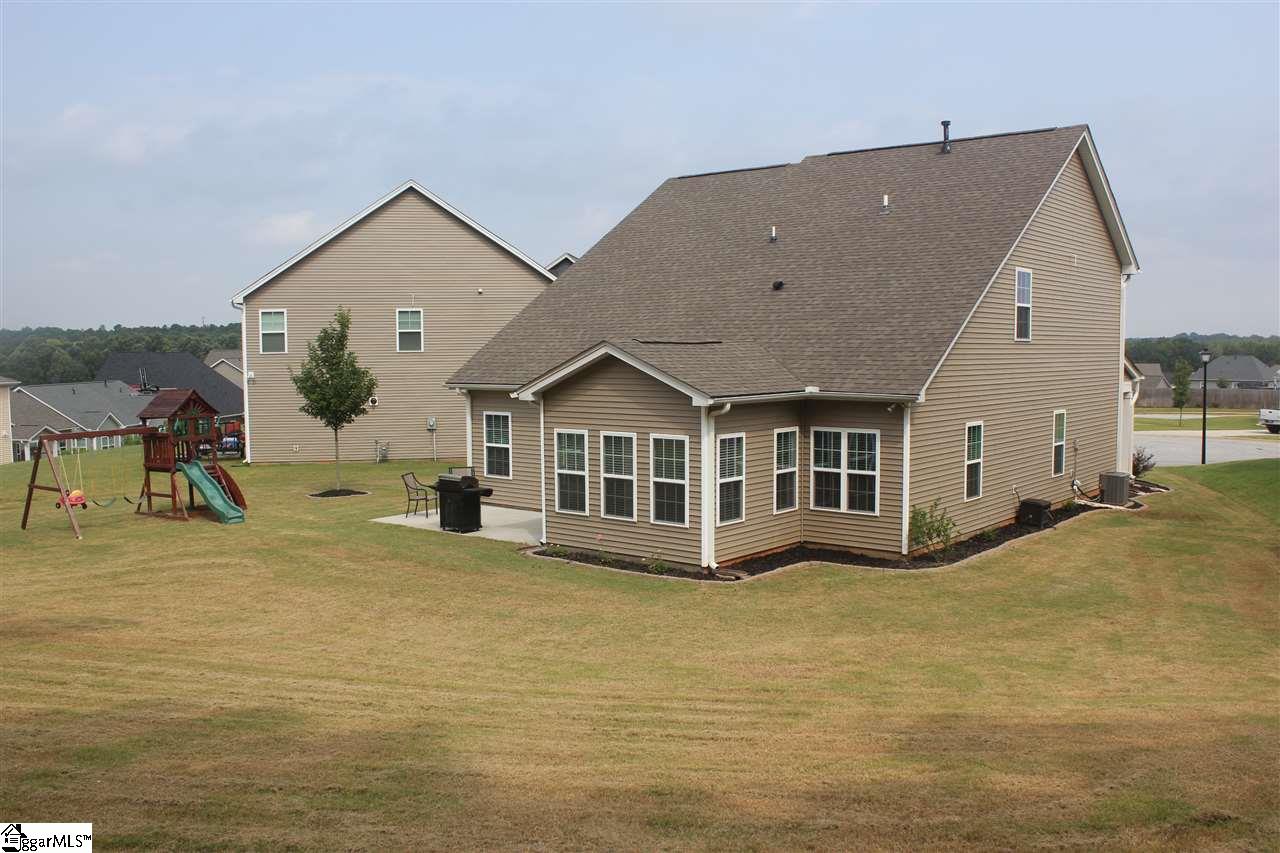 110 Remus Way Simpsonville, SC 29681 - Photo 19 of 36 Gallery Image 19