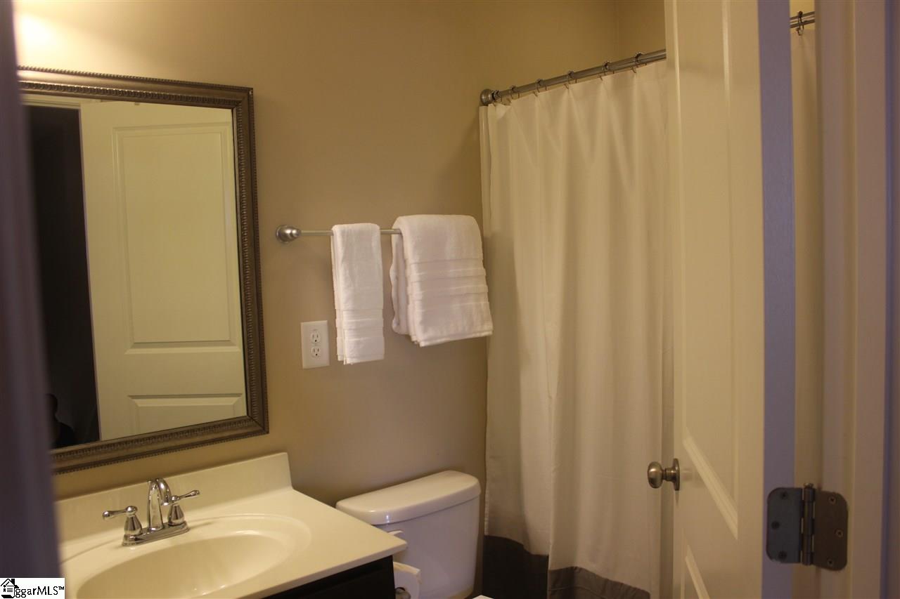 110 Remus Way Simpsonville, SC 29681 - Photo 30 of 36 Gallery Image 30