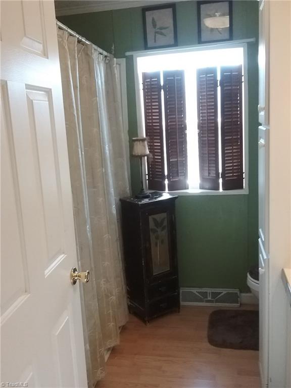 1035 Robin Road Walnut Cove, NC 27052 - Photo 11 of 23 Gallery Image 11