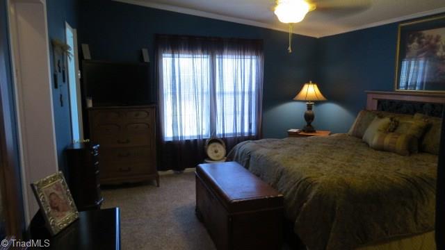 1035 Robin Road Walnut Cove, NC 27052 - Photo 6 of 23 Gallery Image 6