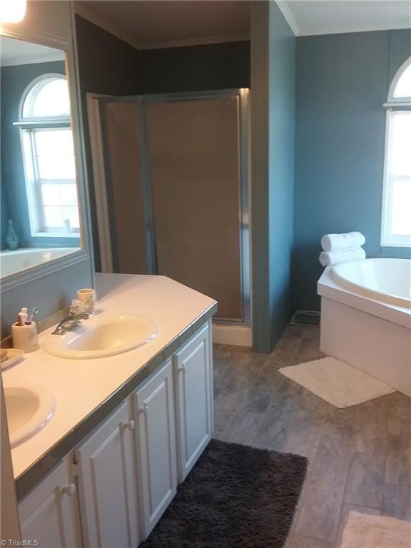 1035 Robin Road Walnut Cove, NC 27052 - Photo 7 of 23 Gallery Image 7