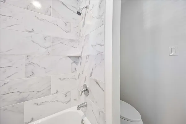 $999 | 6811 Del Rio Street, Unit 26, Houston, TX 77021