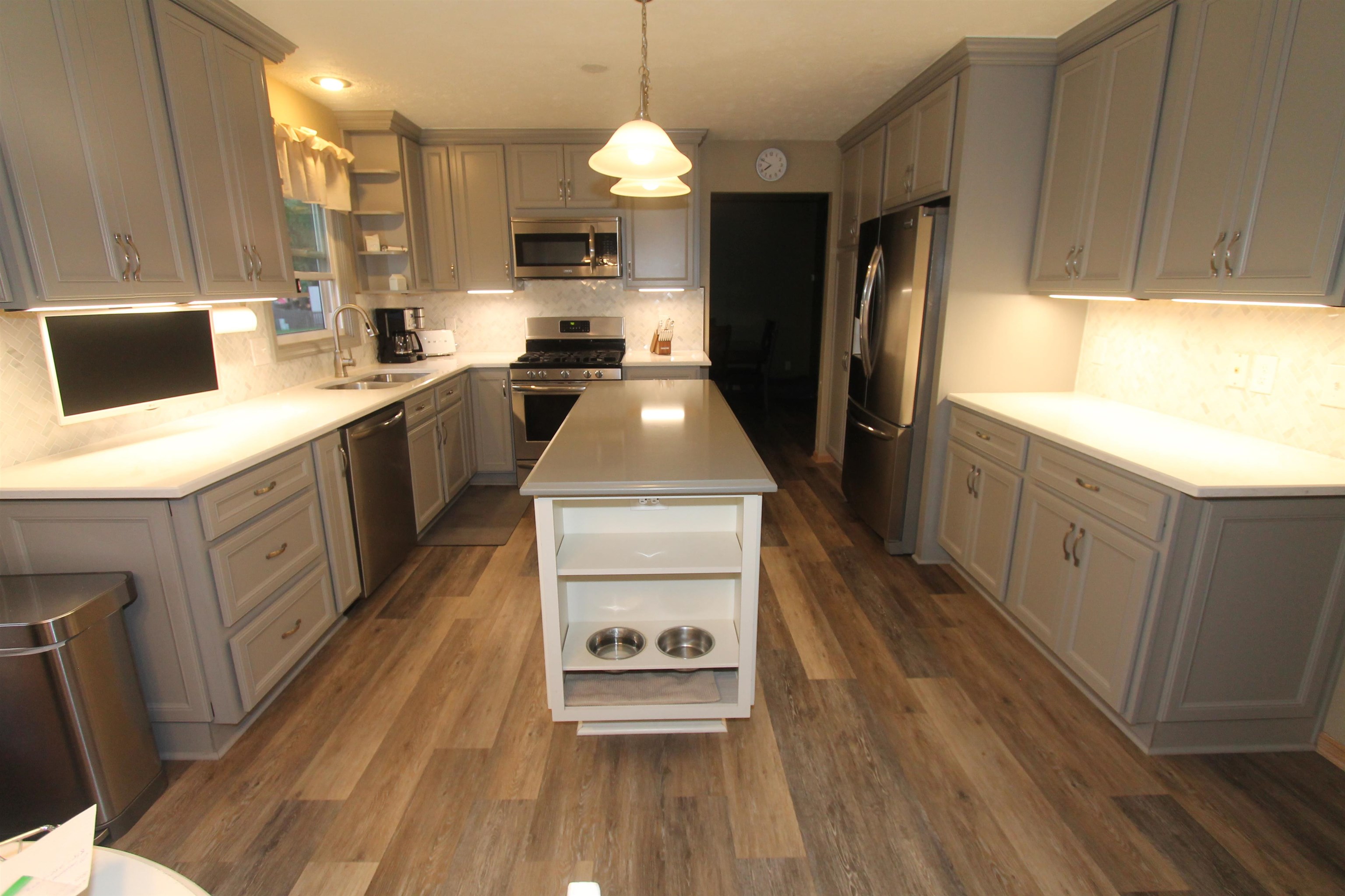 6448 Weaver Road Rockford, IL 61114 - Photo 12 of 29 Gallery Image 12