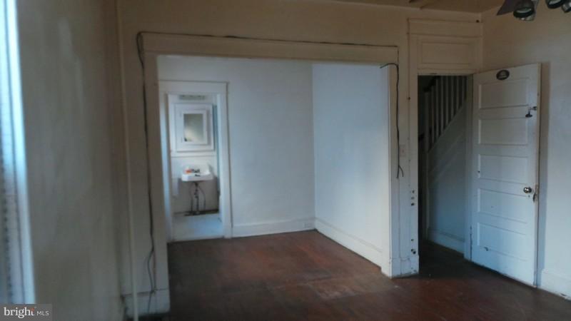 3315 Winterbourne Road Baltimore, MD 21216 - Photo 11 of 15 Interior (General)