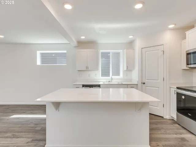 $449,995 | 5912 Northeast 120th Street, Vancouver, WA 98686