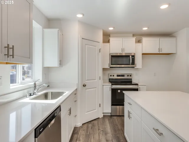 $449,995 | 5912 Northeast 120th Street, Vancouver, WA 98686