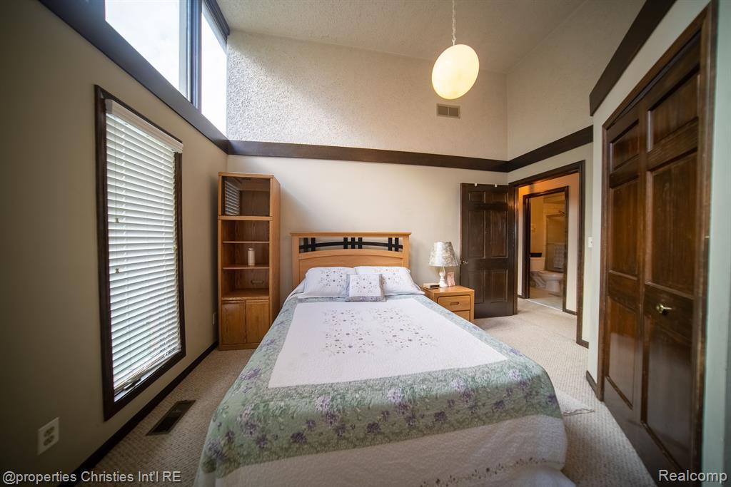 17521 31 Mile Road Ray, MI 48096 - Photo 43 of 80