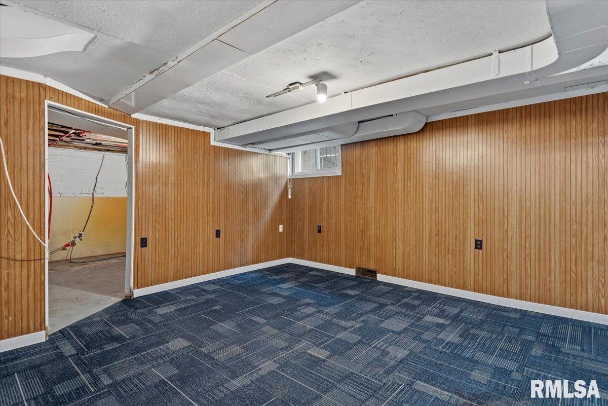 1902 Dial Court Springfield, IL 62704 - Photo 17 of 28