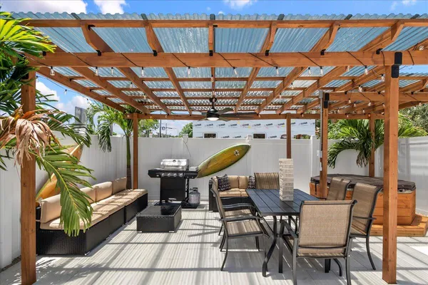 $3,750 | 2741 Parker Avenue, West Palm Beach, FL 33405
