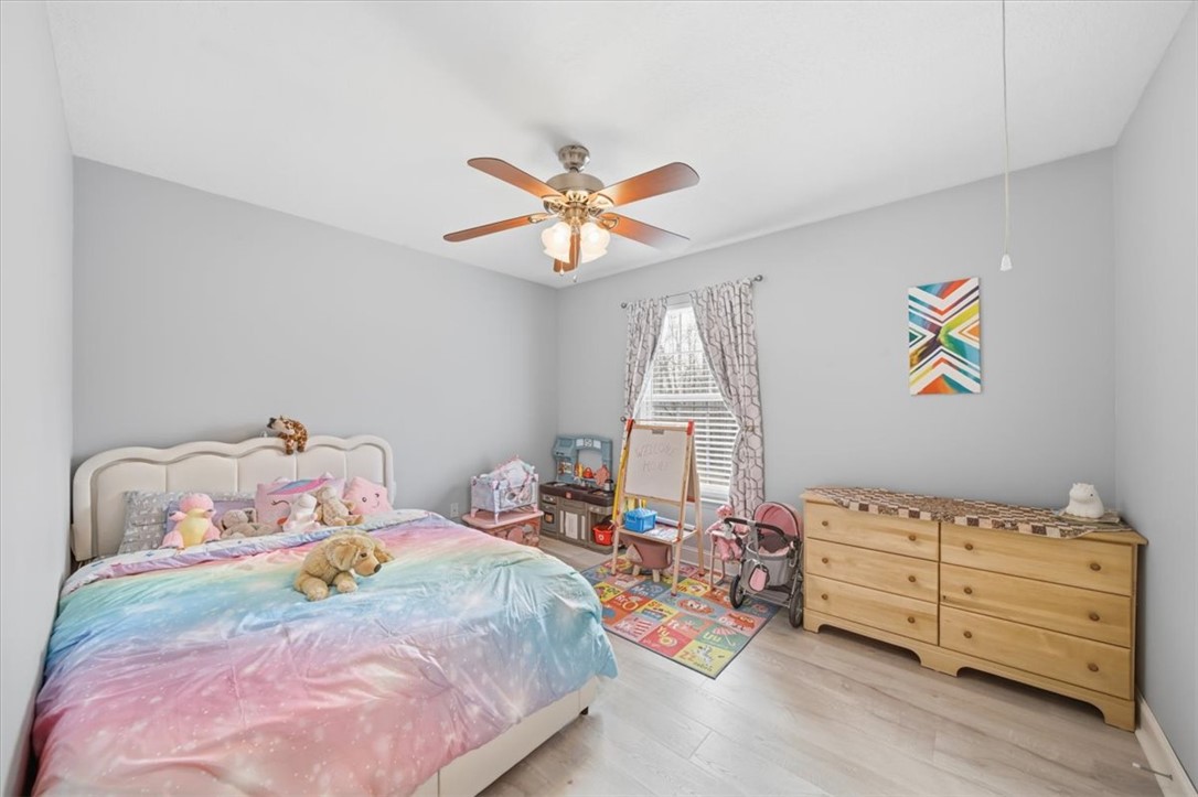 102 Tc-2-168 Pendleton, SC 29670 - Photo 23 of 44 This spacious bedroom offers a tranquil retreat with ample natural light.