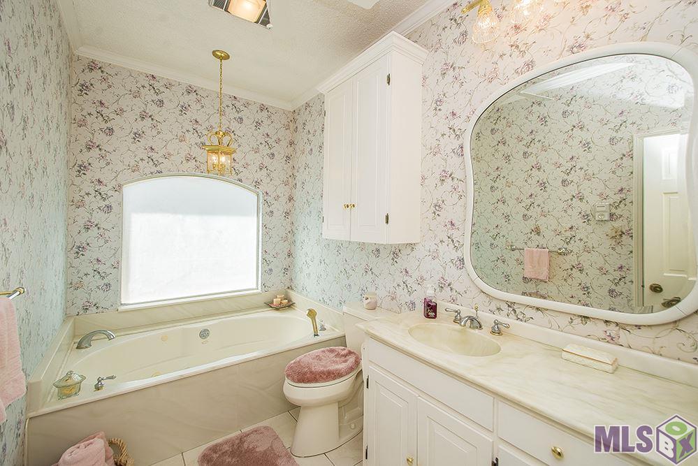 11220 Highland Road Baton Rouge, LA 70810 - Photo 27 of 38