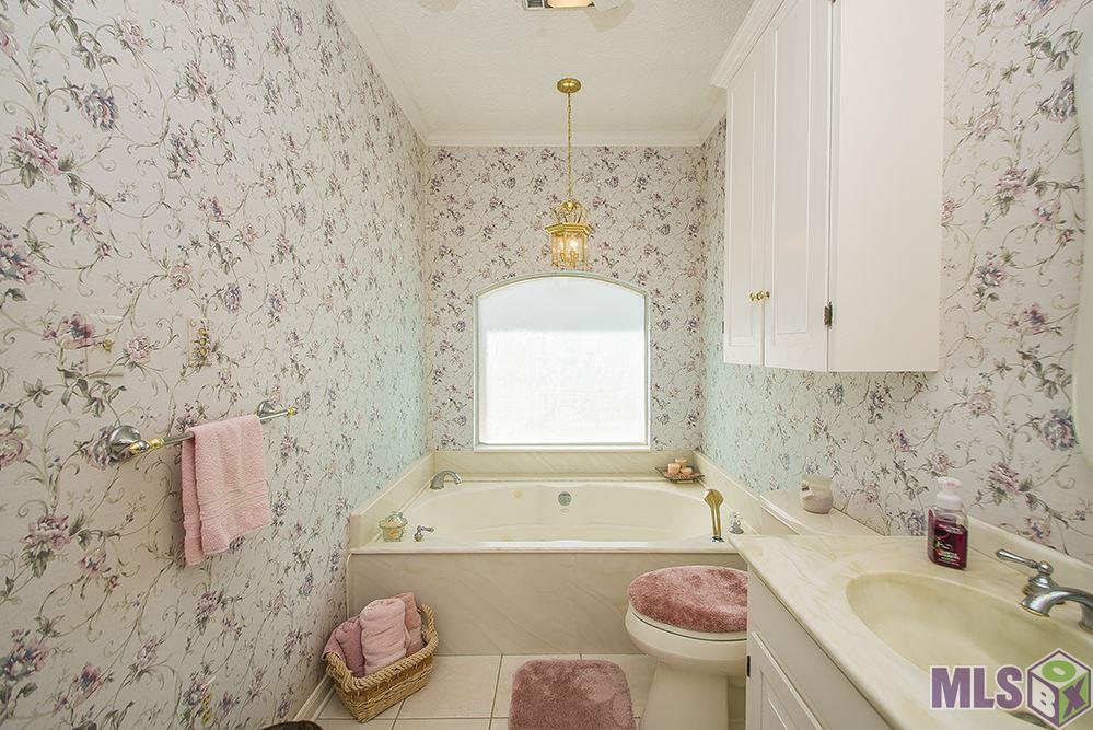 11220 Highland Road Baton Rouge, LA 70810 - Photo 28 of 38
