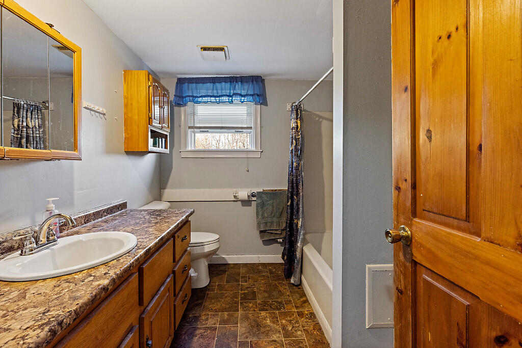 264 Belgrade Road Oakland, ME 04963 - Photo 24 of 53 1000008951