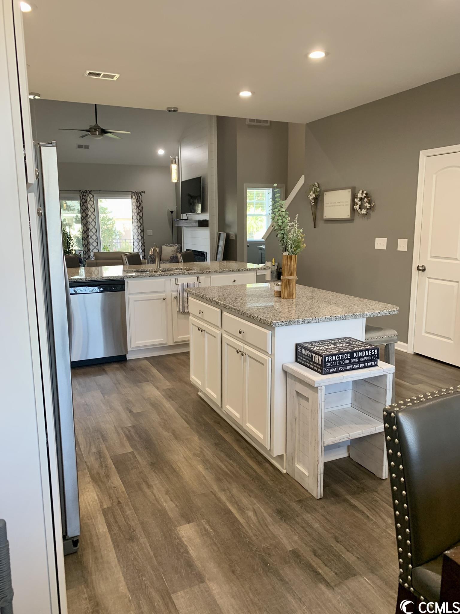 220 Machrie Loop, Unit D Myrtle Beach, SC 29588 - Photo 8 of 40 Gallery Image 8