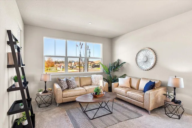 $813,500 | 2970 East Tuolumne Road, Turlock, CA 95382