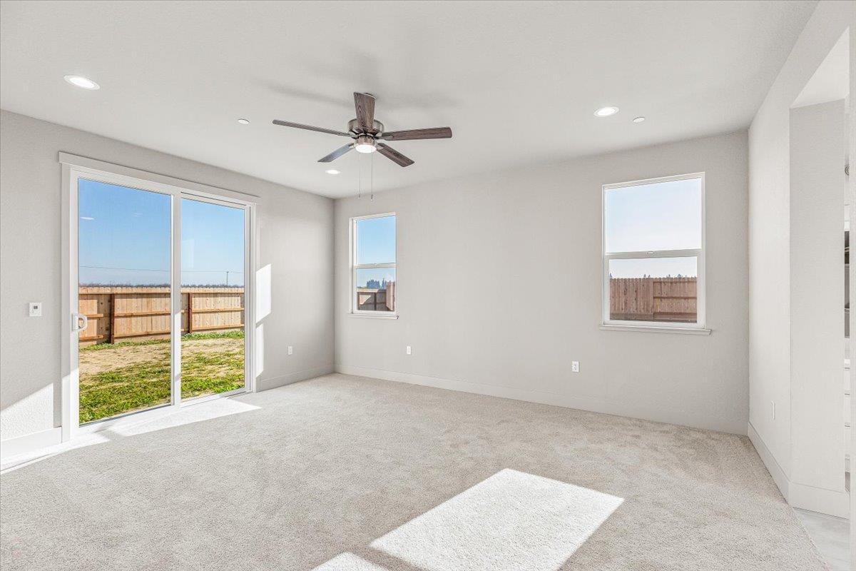 2970 East Tuolumne Road Turlock, CA 95382 - Photo 54 of 68 a view of an empty room with a window
