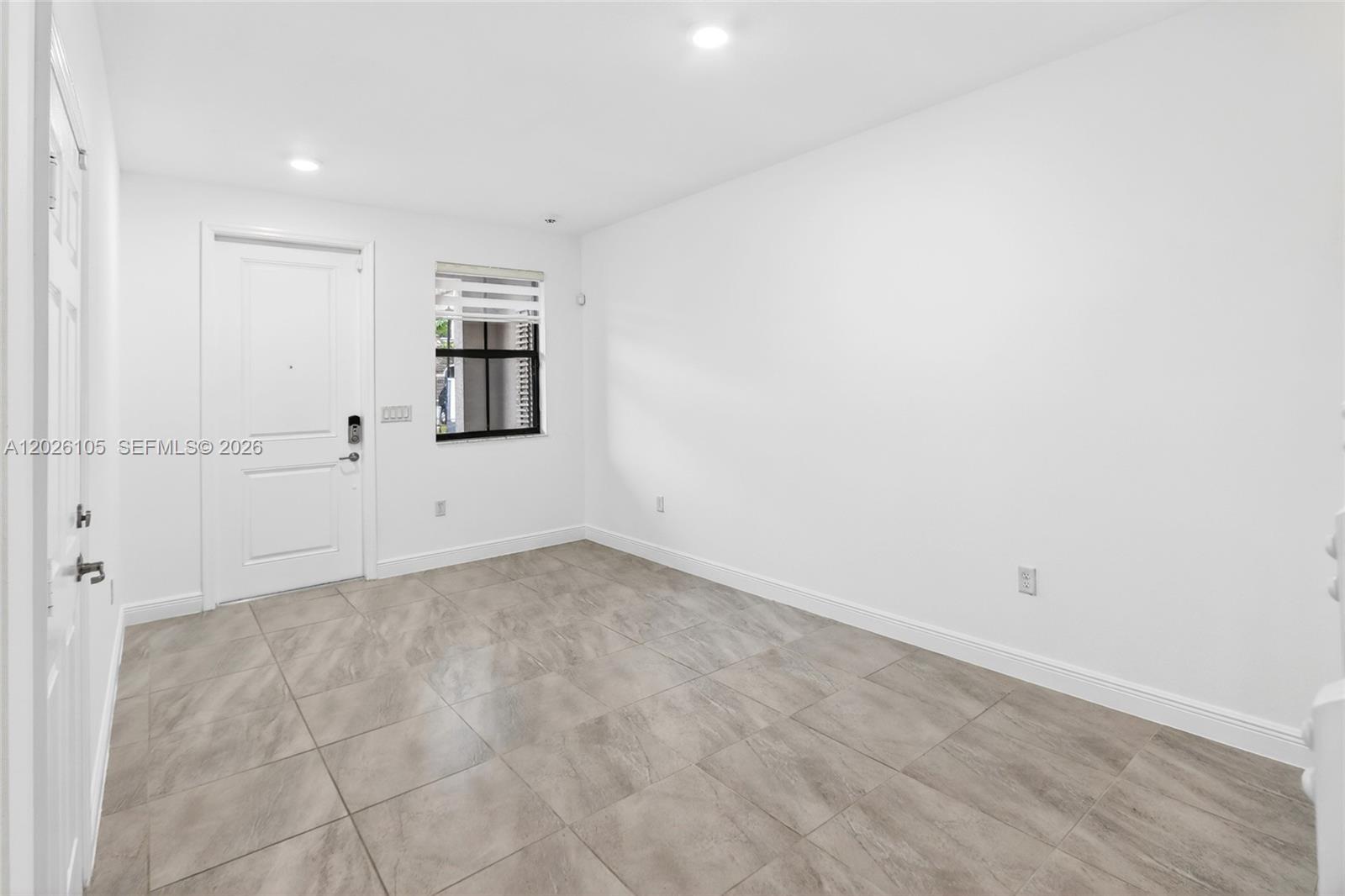 11464 Southwest 252nd Terrace Homestead, FL 33032 - Photo 5 of 44