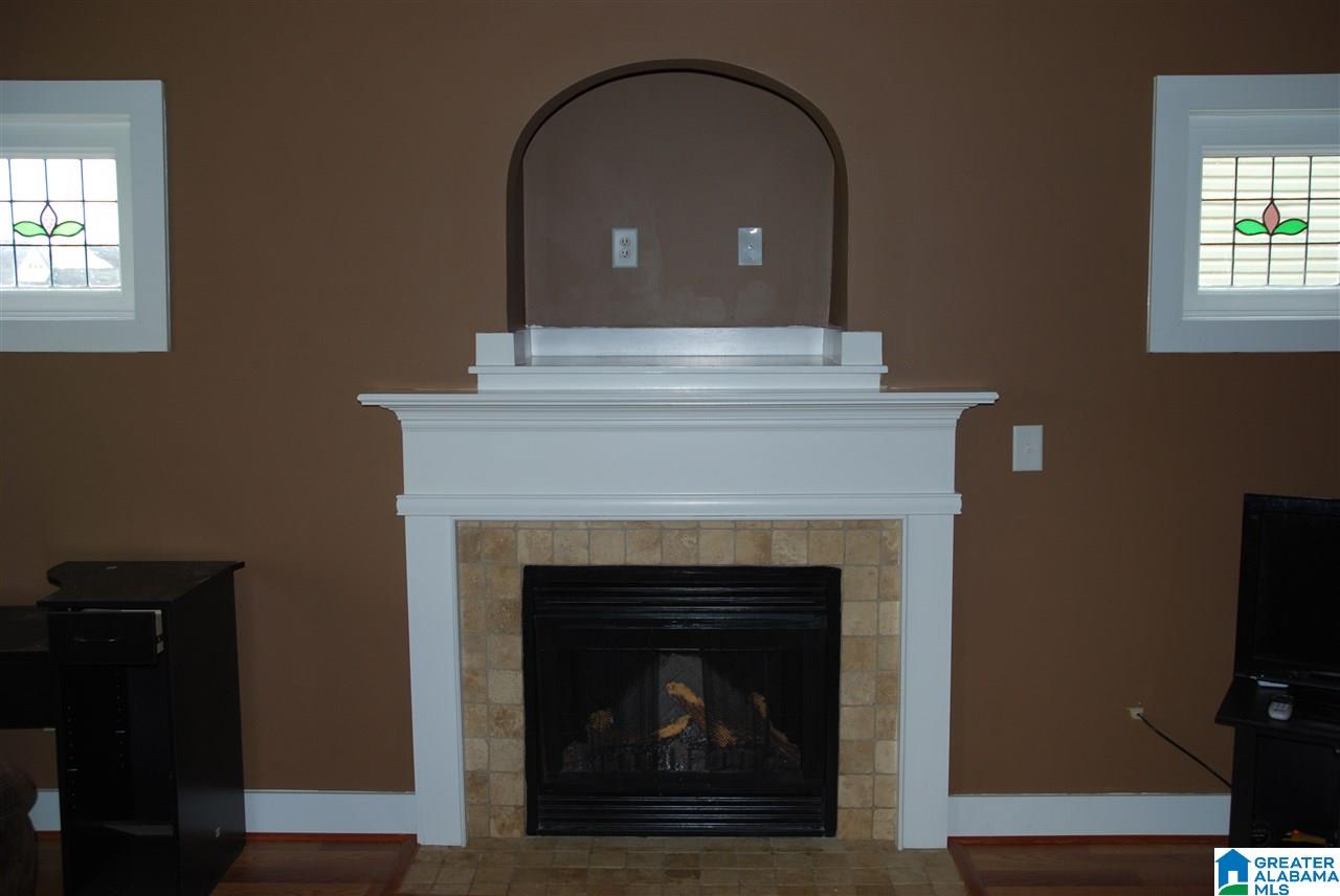192 Stonecreek Place Calera, AL 35040 - Photo 2 of 27