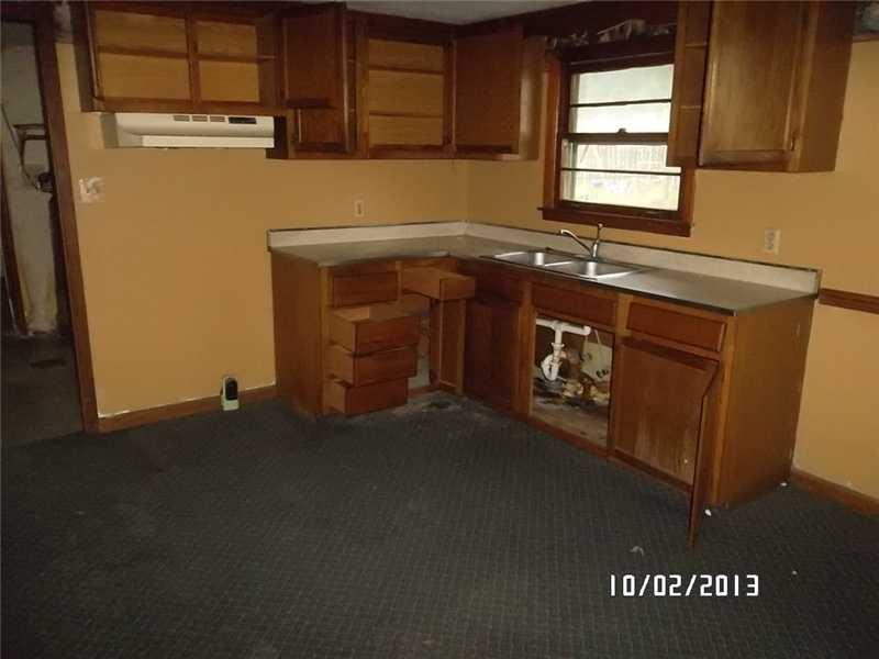10044 Edgewood Road Brownsburg, IN 46112 - Photo 4 of 8
