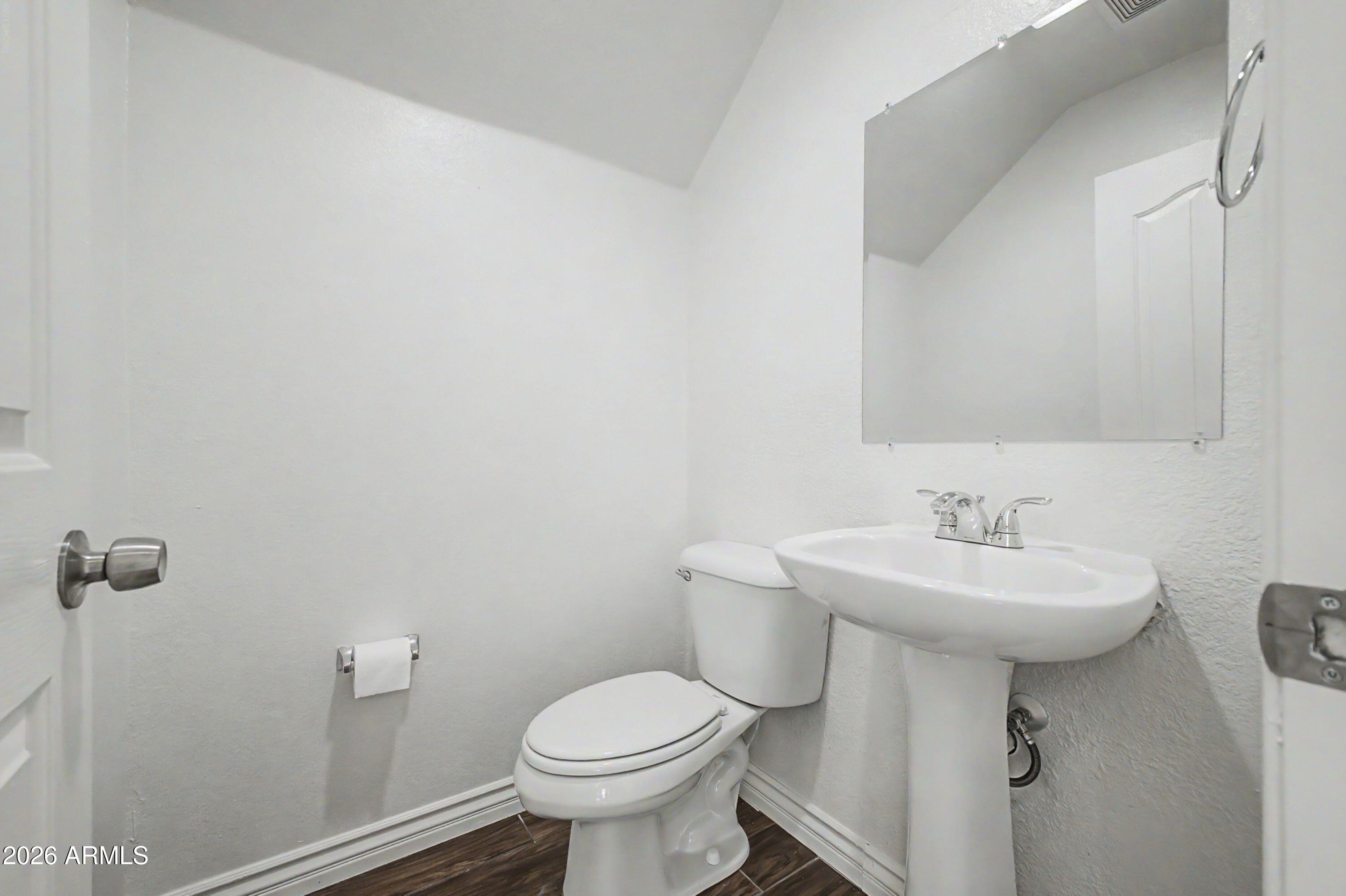 9442 West Berkeley Road Phoenix, AZ 85037 - Photo 12 of 27 21 - Berkeley