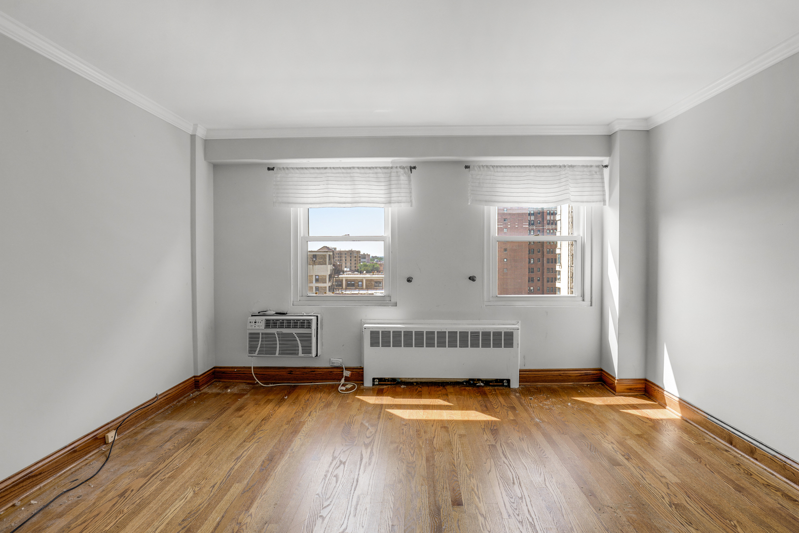 2909 North Sheridan Road, Unit 1105 Chicago, IL 60657 - Photo 9 of 12