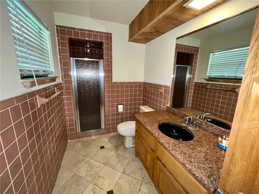 909 Anderson Street Hearne, TX 77859 - Photo 12 of 22