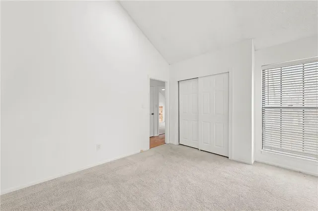 $230,000 | 6010 North Bellefontaine Avenue, Gladstone, MO 64119