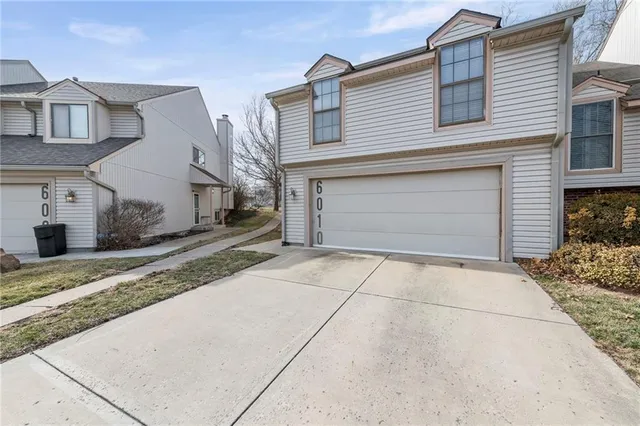 $230,000 | 6010 North Bellefontaine Avenue, Gladstone, MO 64119