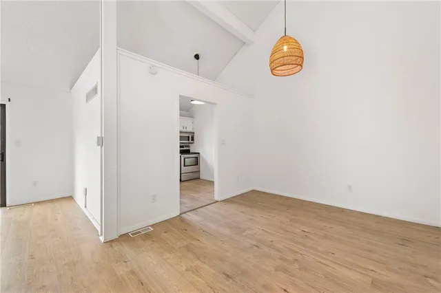 $230,000 | 6010 North Bellefontaine Avenue, Gladstone, MO 64119