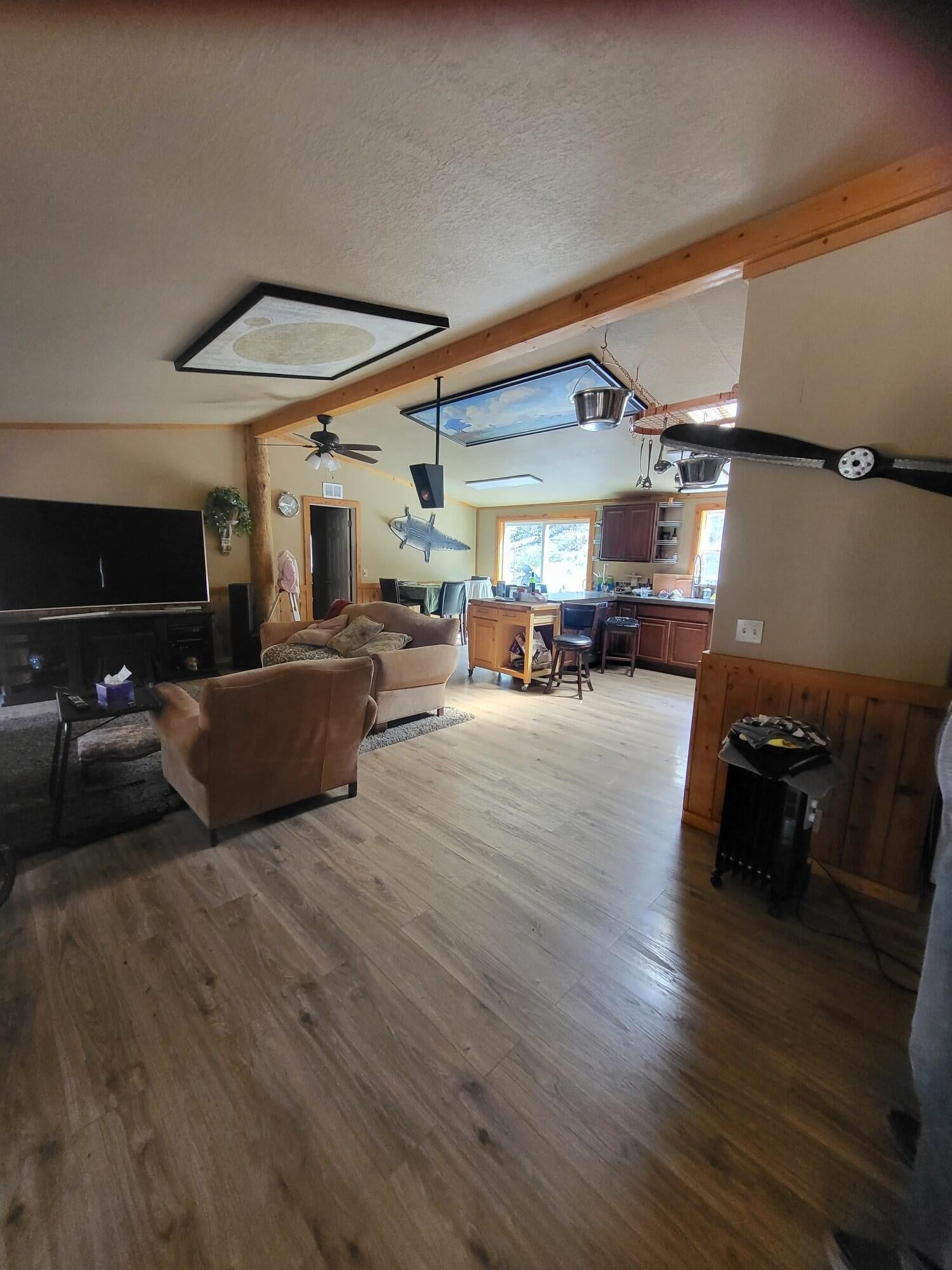 962 Indian Creek Road Selma, OR 97538 - Photo 14 of 42 From the front entry, looking into the great room