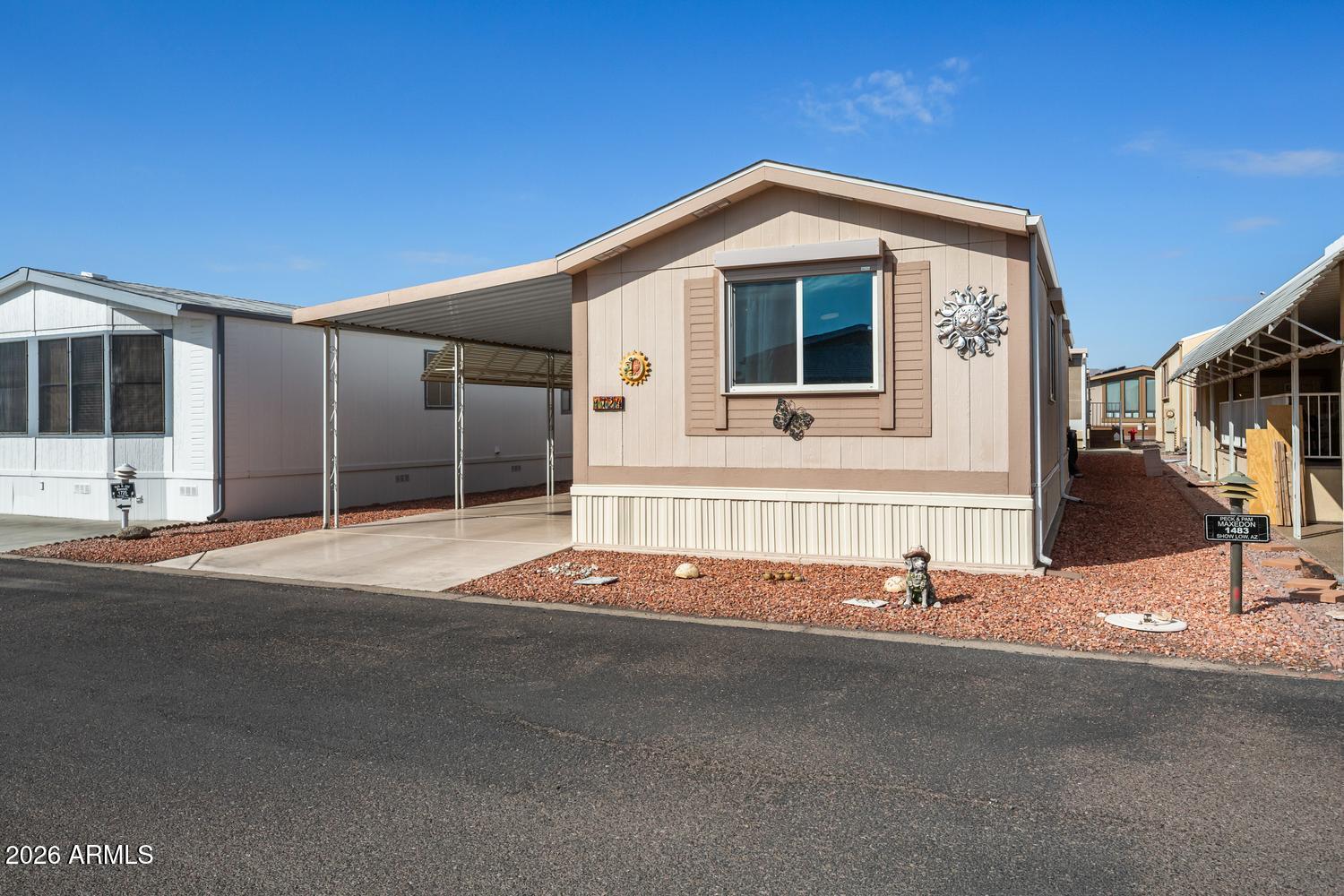 17200 West Bell Road, Unit 1724 Surprise, AZ 85374 - Photo 24 of 24 002-001-BV3A1130-1500x1000