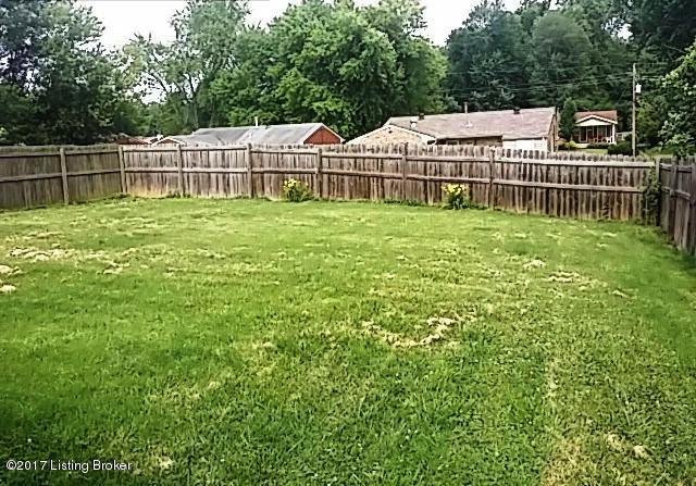 7414 Terry Road Louisville, KY 40258 - Photo 11 of 15 Backyard