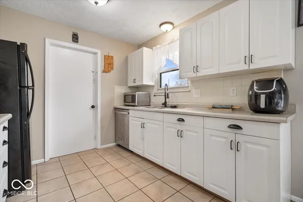 $280,000 | 2310 Osman Lane, Greenfield, IN 46140