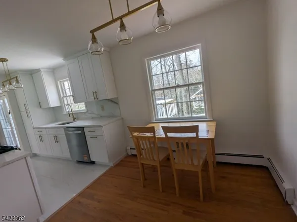 $799,000 | 18 Mountainside Drive, Wayne, NJ 07470