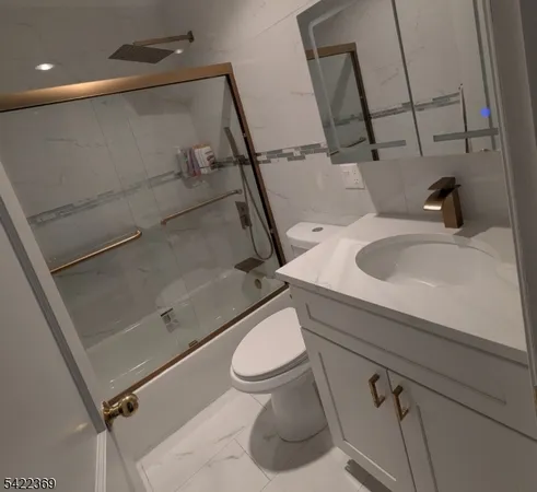 $799,000 | 18 Mountainside Drive, Wayne, NJ 07470