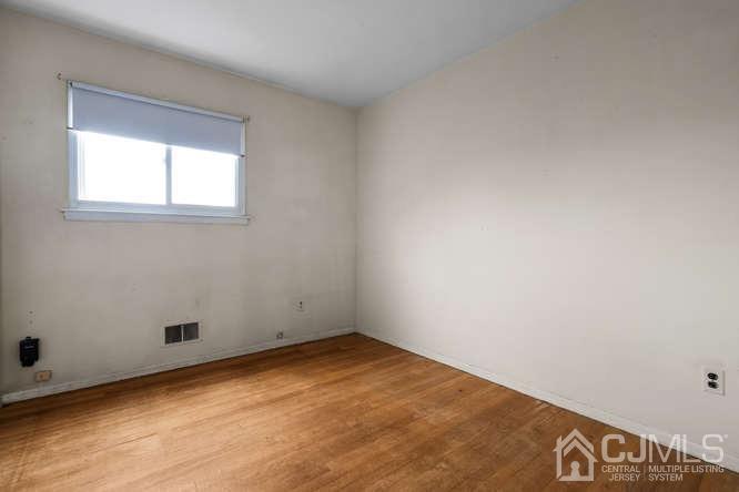 31 Montrose Road Somerset, NJ 08873 - Photo 15 of 31 Gallery Image 15