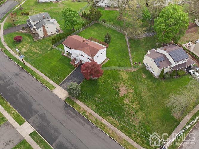 31 Montrose Road Somerset, NJ 08873 - Photo 3 of 31 Gallery Image 3