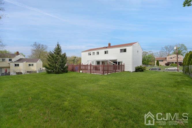 31 Montrose Road Somerset, NJ 08873 - Photo 5 of 31 Gallery Image 5