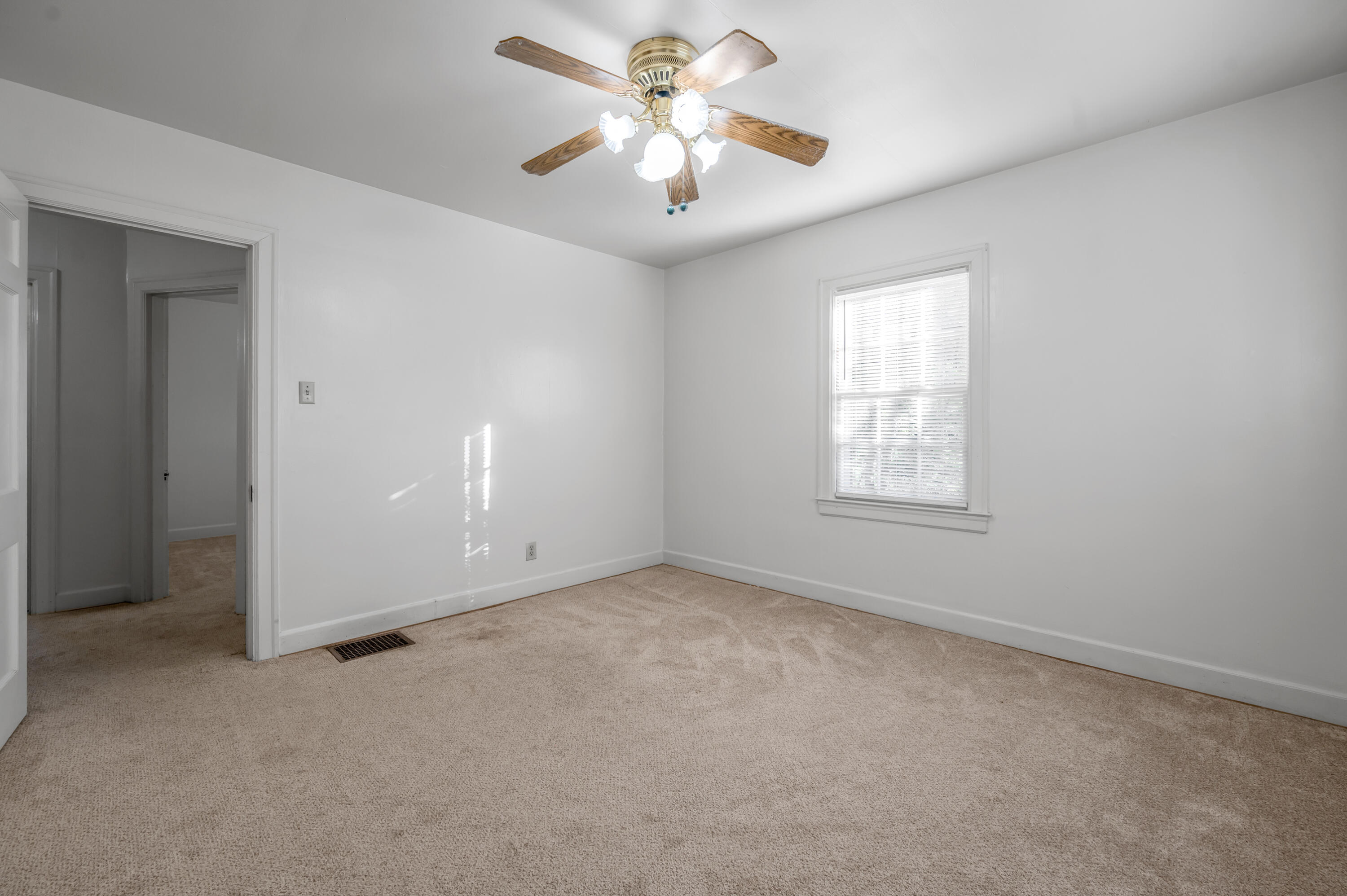 1574 Elizabeth Street Lexington, KY 40503 - Photo 20 of 29 TDB_3777