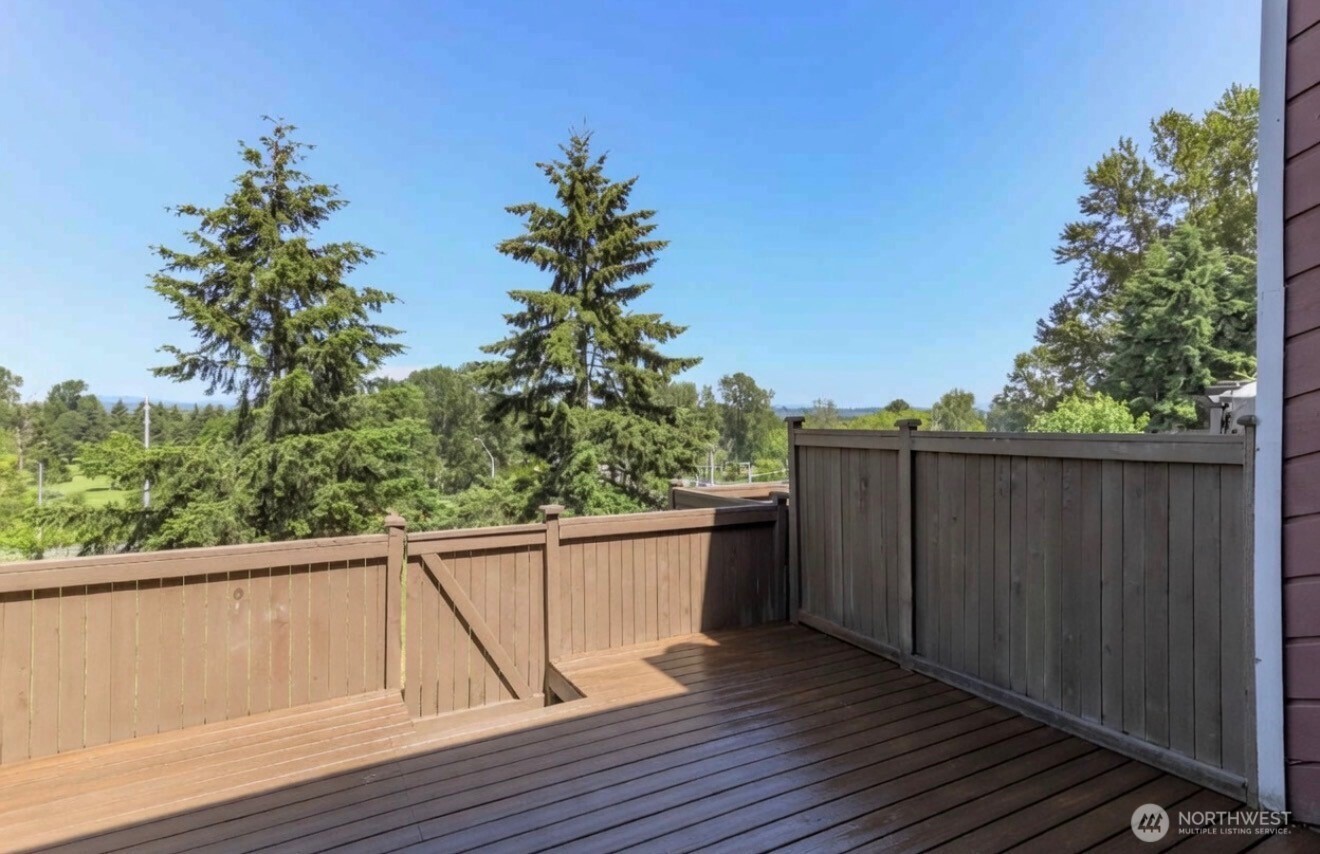 25014 Lake Fenwick Road, Unit 28 Kent, WA 98032 - Photo 30 of 35