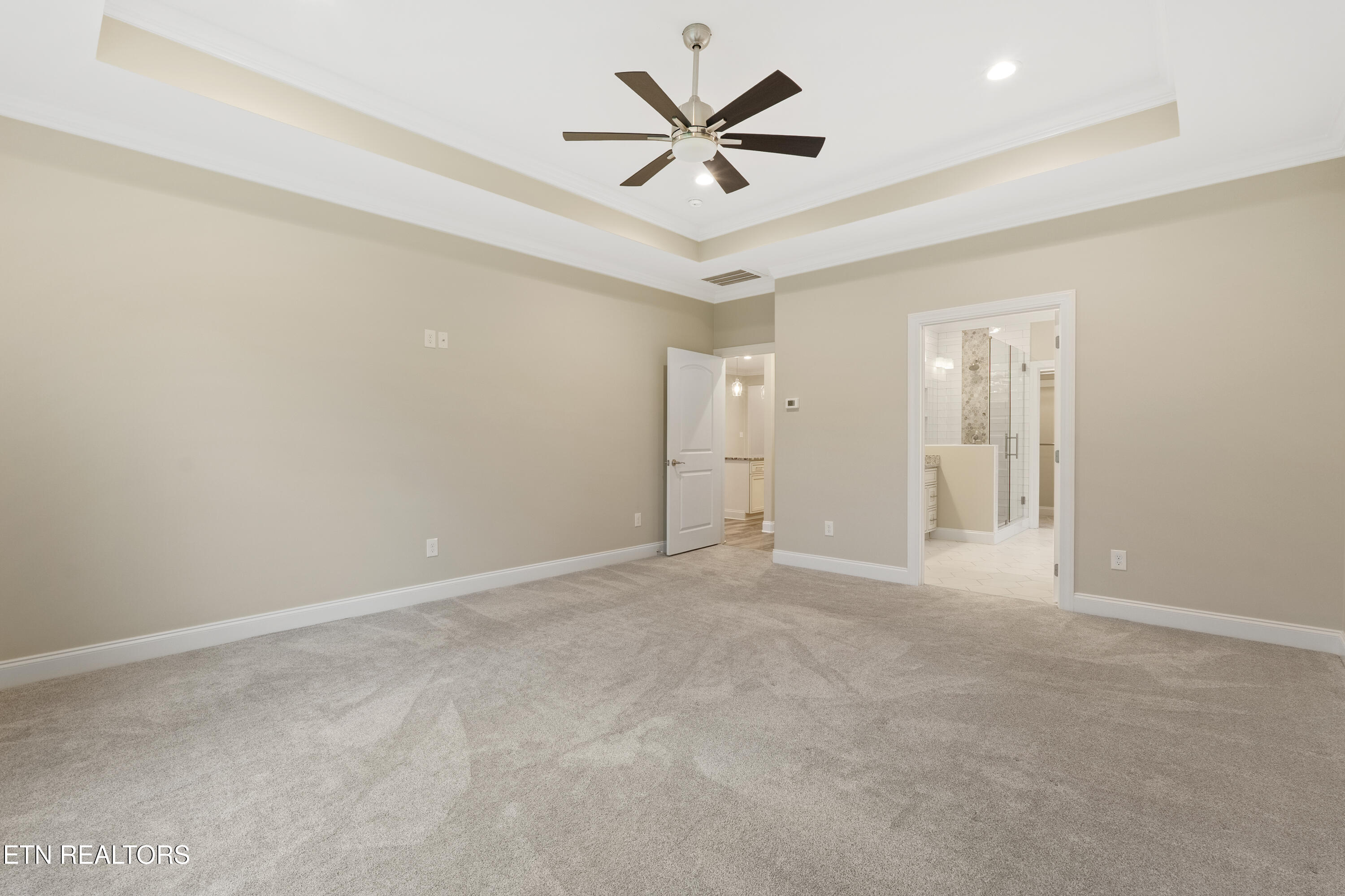 104 Inola Place Loudon, TN 37774 - Photo 21 of 49 Master Bedroom