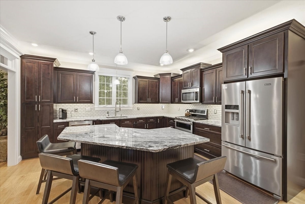 2 A Thayer Farm Road Attleboro, MA 02703 - Photo 6 of 42 Gallery Image 6