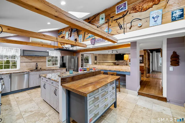 $999,000 | 461 Green Hill Road, Madison, CT 06443