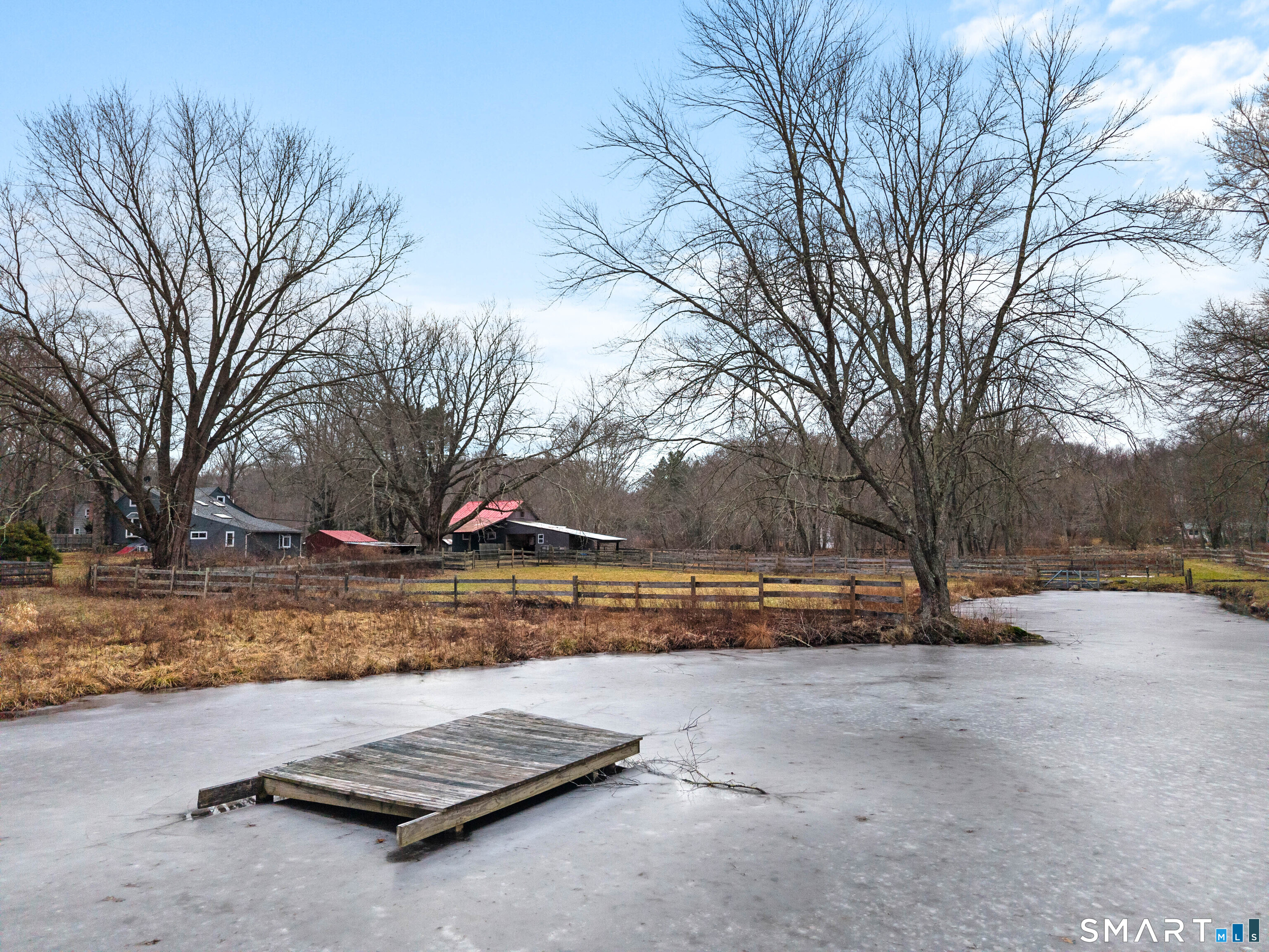 461 Green Hill Road Madison, CT 06443 - Photo 8 of 37