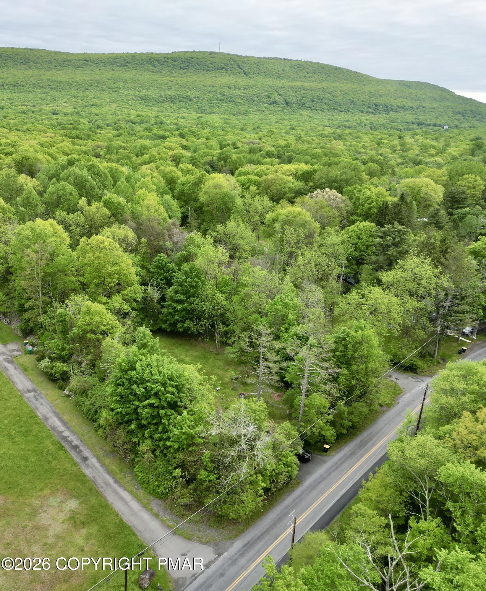 2537 Mountain Road Stroudsburg, PA 18360 - Photo 28 of 30 DJI_0719