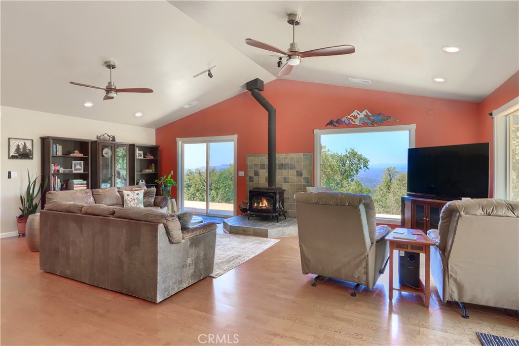 6097 Sherlock Road Midpines, CA 95345 - Photo 6 of 63