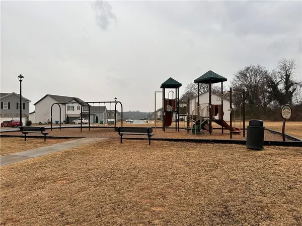 $2,050 | 38 Walnut Grove Way, Pendergrass, GA 30567